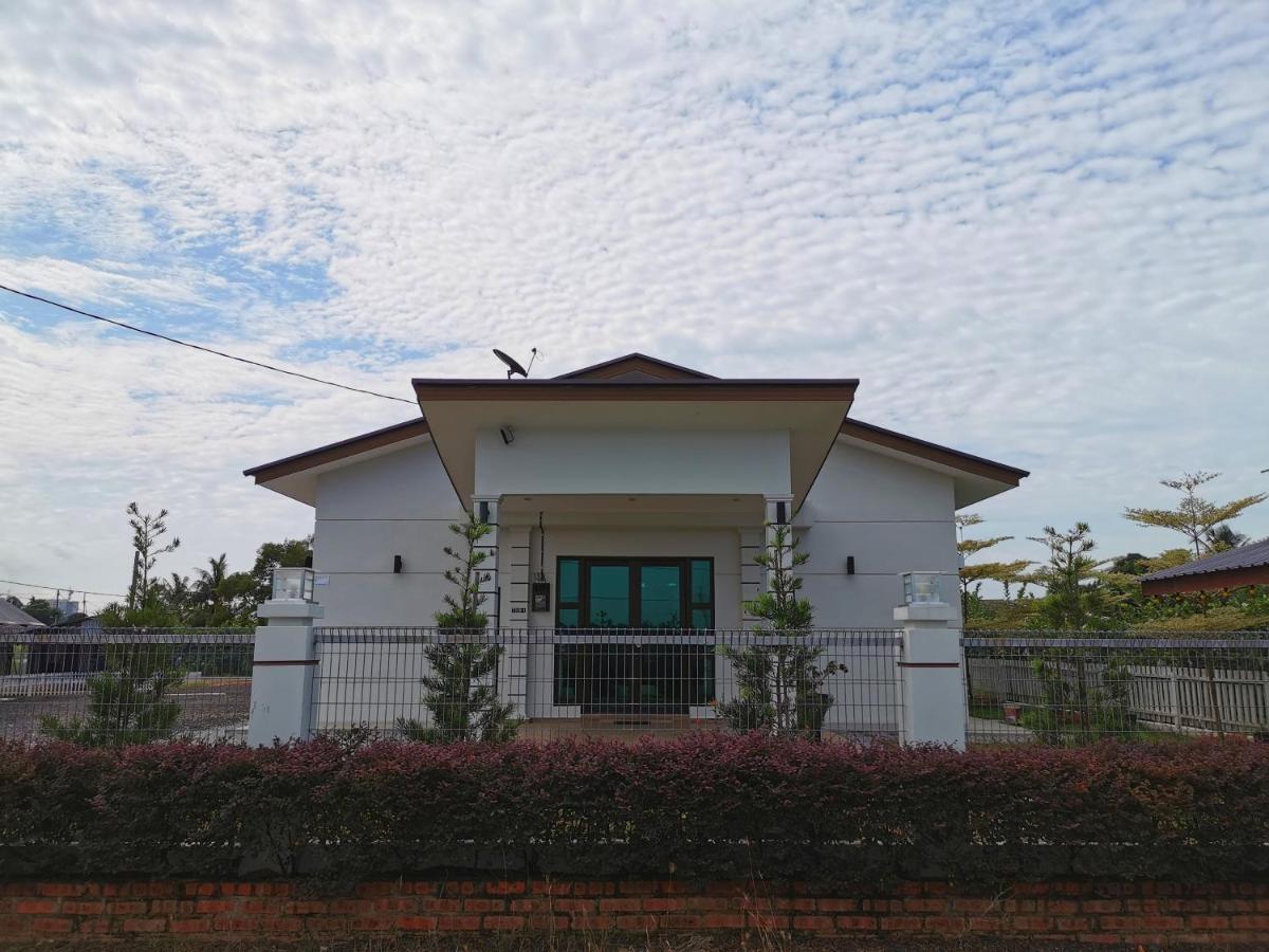 Orchard Villa Melaka Exterior foto